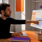 Freelancer tarkastelemassa AI:n viittaista tavoitesuunnitelmaa