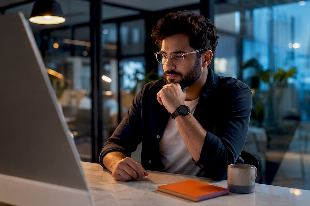 Freelancer AI planlama önerilerini inceliyor